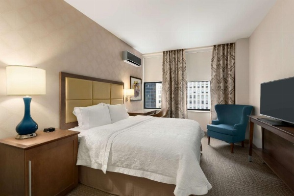 Hampton Inn Chicago Downtown/N Loop/Michigan Ave image 27